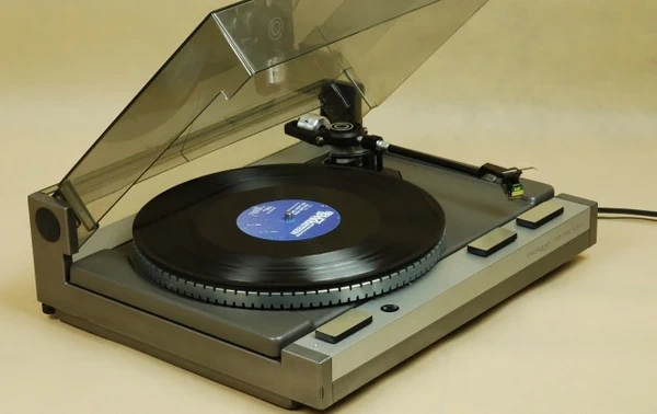 Thorens TD115 MKII, oryginalna obudowa